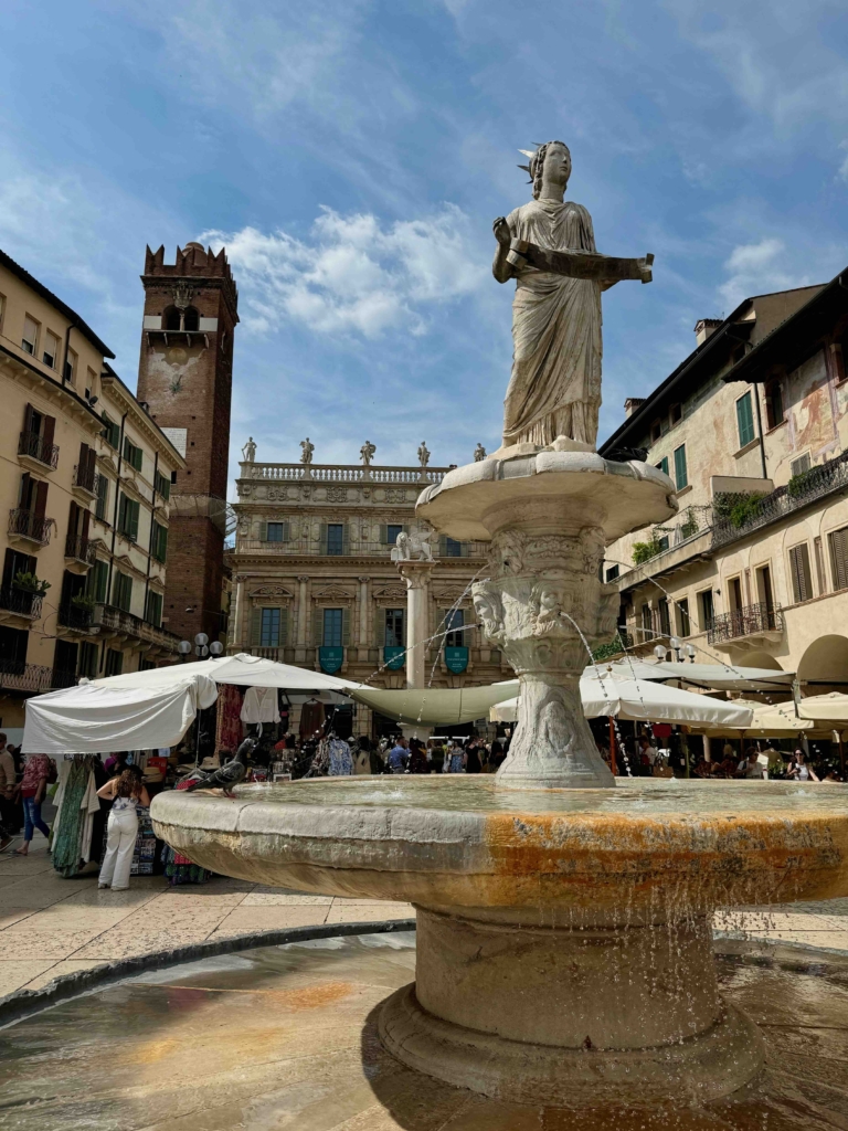 Verona Piazza delle Erbe