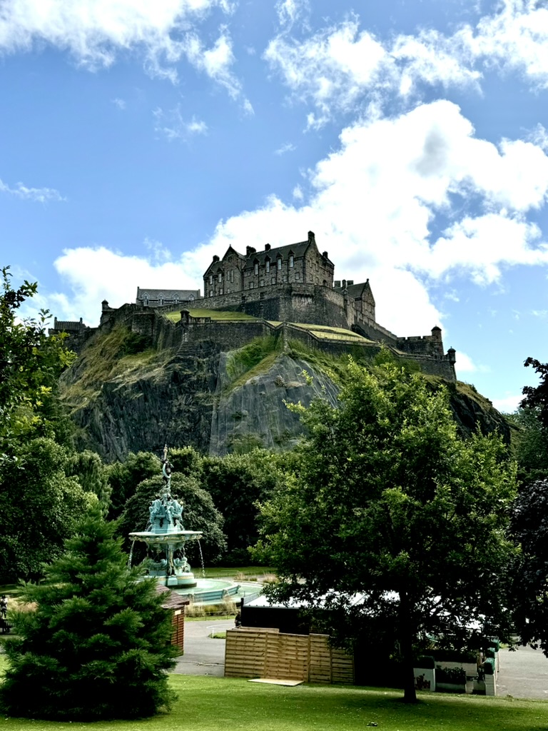 edinburgh caslte